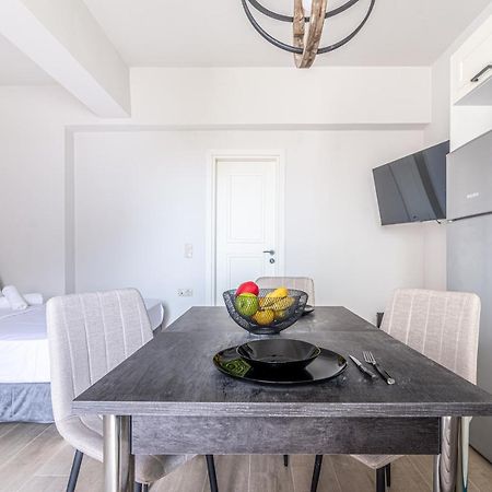Elegant Suite 1 Near The Beach Gazi Extérieur photo
